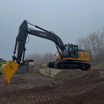 New John Deere 250P excavator
